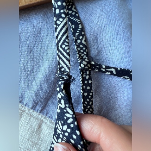 H&M Womens Blue White Geometric Print Diamond Shape Pattern Boho Tank Top - Picture 10 of 10